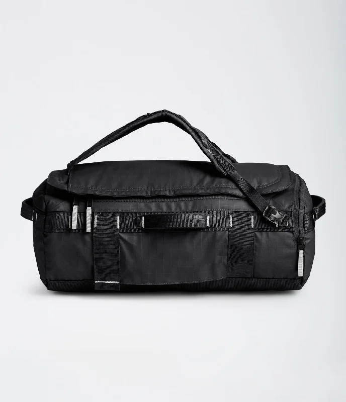 Compact Travel Umbrella Pouches in Navy Blue for Easy StorageThe North Face Base Camp Voyager - 32L - TNF Black/TNF White