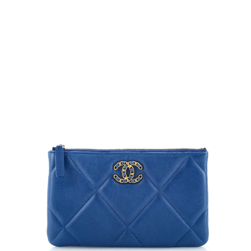 Women's money clip for a night - out on the town​19 O Case Pouch Quilted Lambskin Small