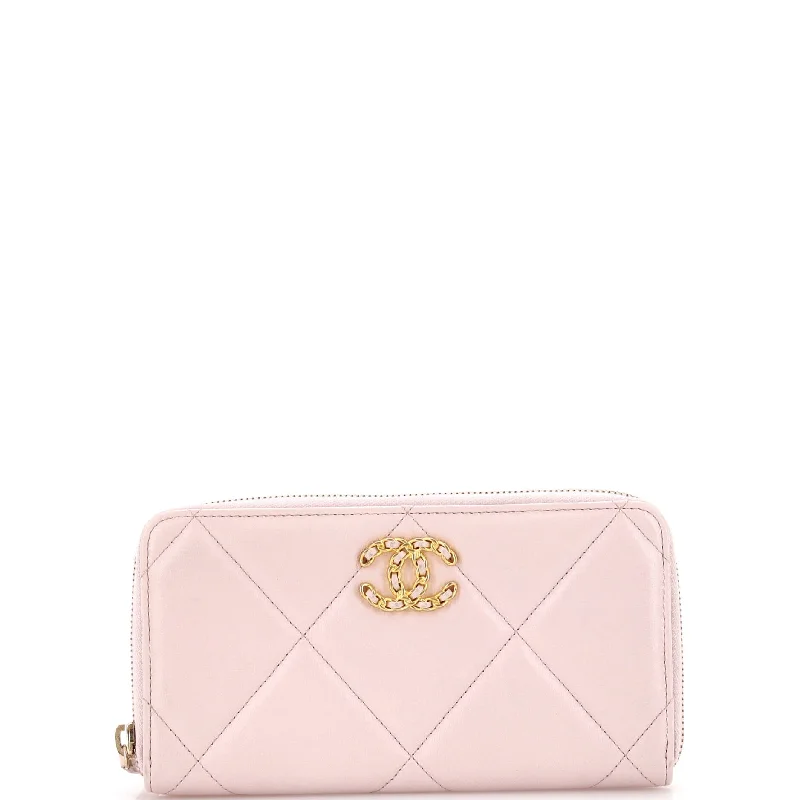 Women's money clip with a secret compartment19 Zip Around Wallet Quilted Lambskin Long Women's money clip with a secret compartment19 Zip Around Wallet Quilted Lambskin Long