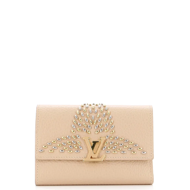 Women's money clip made of genuine crocodile leatherCapucines Wallet Leather with Embellished Detail Compact Women's money clip made of genuine crocodile leatherCapucines Wallet Leather with Embellished Detail Compact