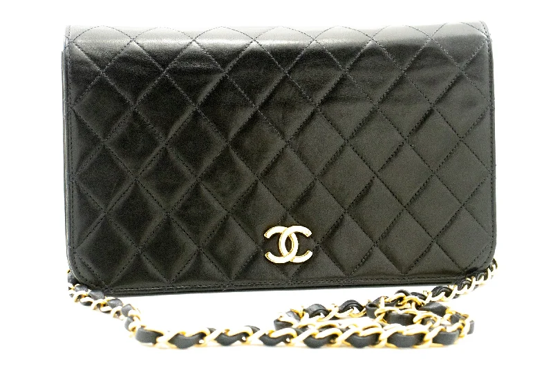 Women's money clip in a metallic sheen finishChanel Wallet On Chain Leather Wallet (Pre-Owned) Women's money clip in a metallic sheen finishChanel Wallet On Chain Leather Wallet (Pre-Owned)