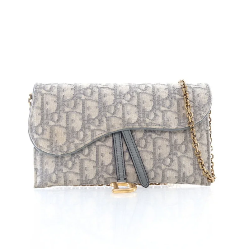 Women's money clip for eco - conscious consumers​Dior Wallet on Chain (WOC)