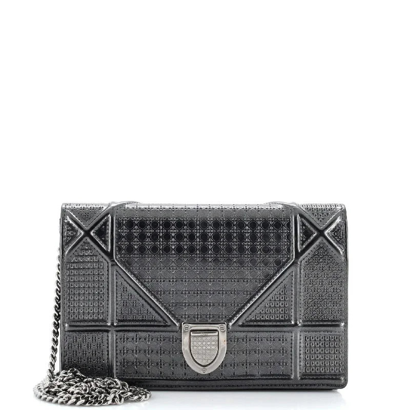 Women's money clip for plus - size handbagsDiorama Wallet on Chain Cannage Embossed Calfskin Women's money clip for plus - size handbagsDiorama Wallet on Chain Cannage Embossed Calfskin