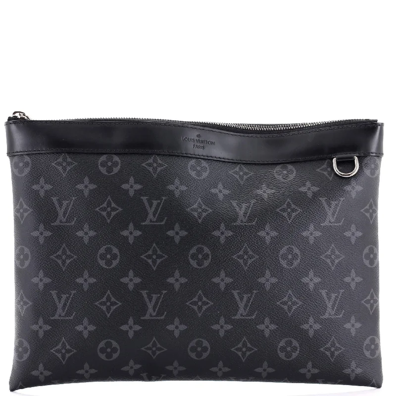 Women's money clip for left - handed usersDiscovery Pochette Monogram Eclipse Canvas GM Women's money clip for left - handed usersDiscovery Pochette Monogram Eclipse Canvas GM