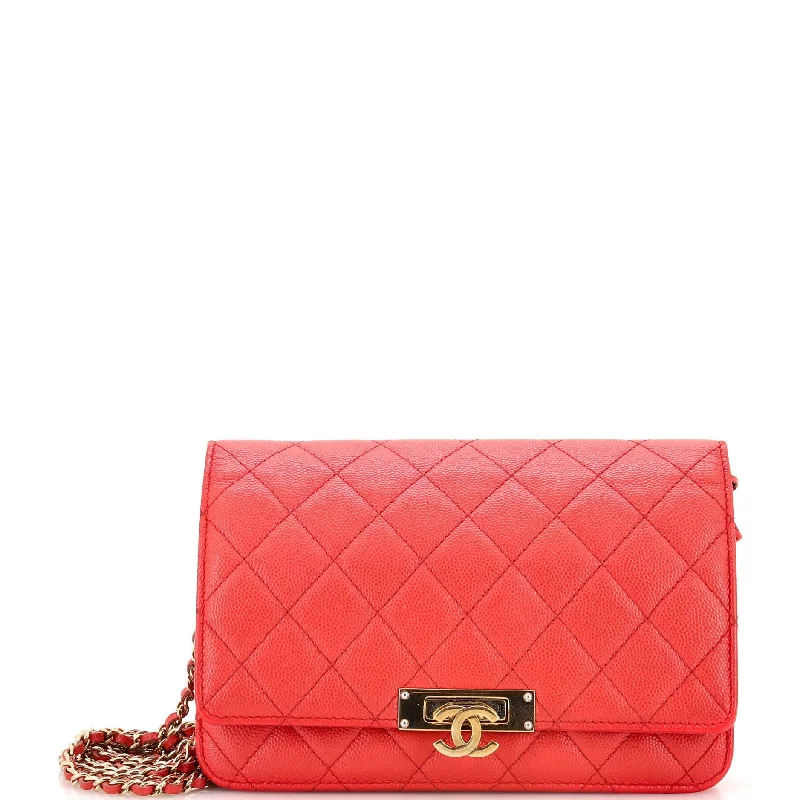 Women's money clip for plus - size handbagsGolden Class Wallet on Chain Quilted Caviar Women's money clip for plus - size handbagsGolden Class Wallet on Chain Quilted Caviar