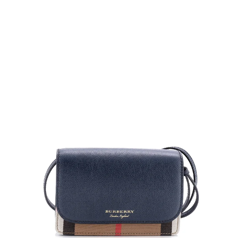 Women's money clip in gold - tone metalHampshire Wallet on Chain Leather and House Check Canvas Women's money clip in gold - tone metalHampshire Wallet on Chain Leather and House Check Canvas