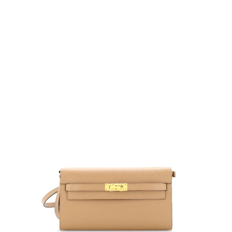 Soft - touch women's money clip for a comfortable gripKelly To Go Wallet Verso Epsom Soft - touch women's money clip for a comfortable gripKelly To Go Wallet Verso Epsom