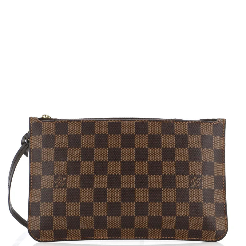 Women's money clip in a metallic sheen finish​Neverfull Pochette Damier Large