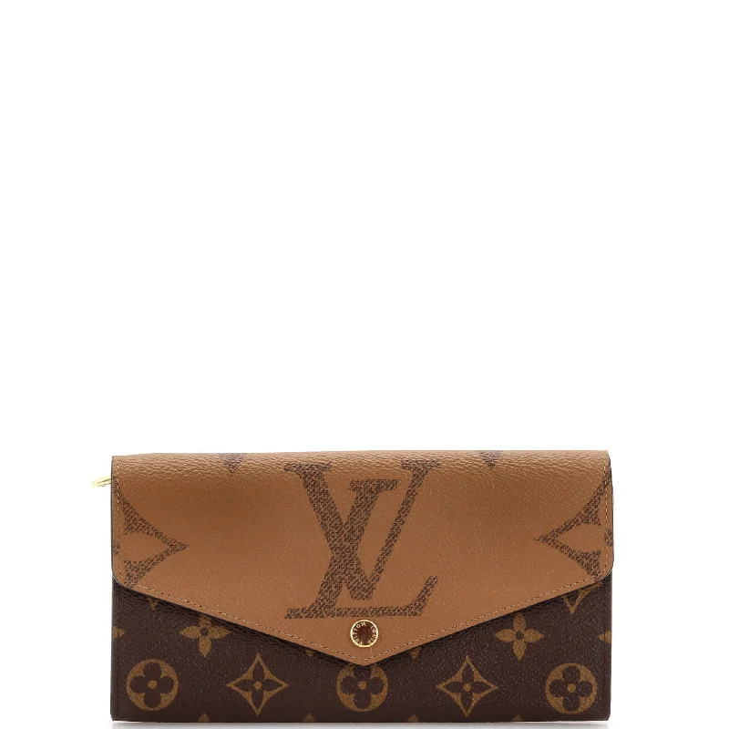 Compact women's money clip for small pursesSarah Wallet NM Reverse Monogram Giant and Monogram Canvas Compact women's money clip for small pursesSarah Wallet NM Reverse Monogram Giant and Monogram Canvas