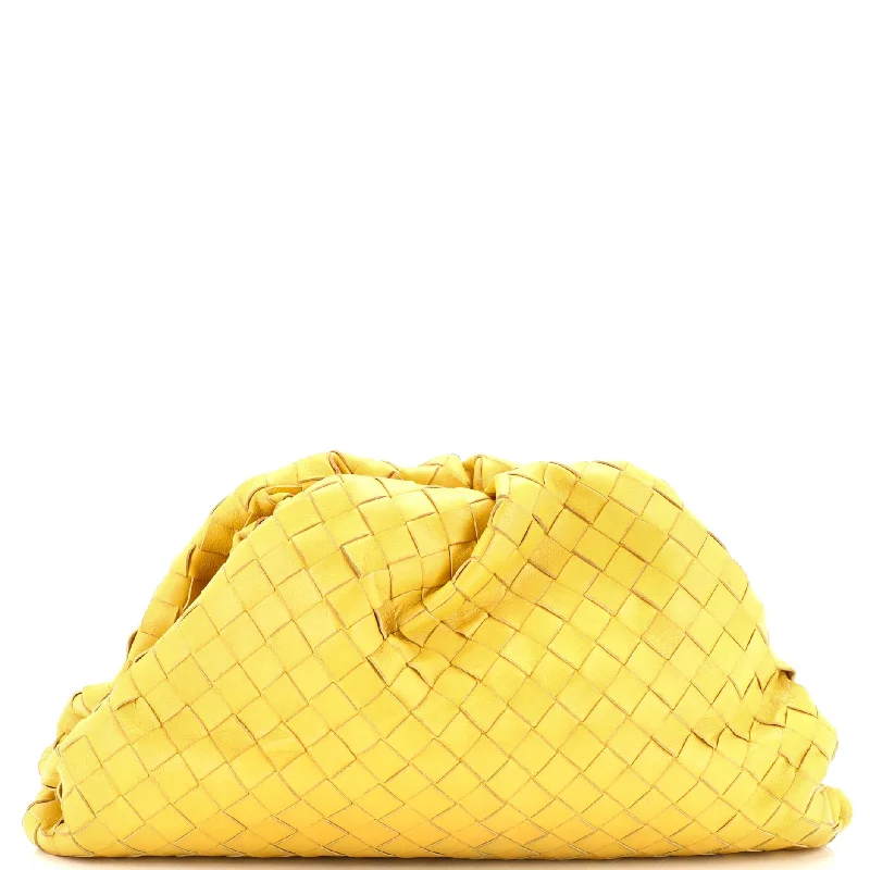 Women's money clip made of genuine crocodile leather​The Pouch Intrecciato Nappa