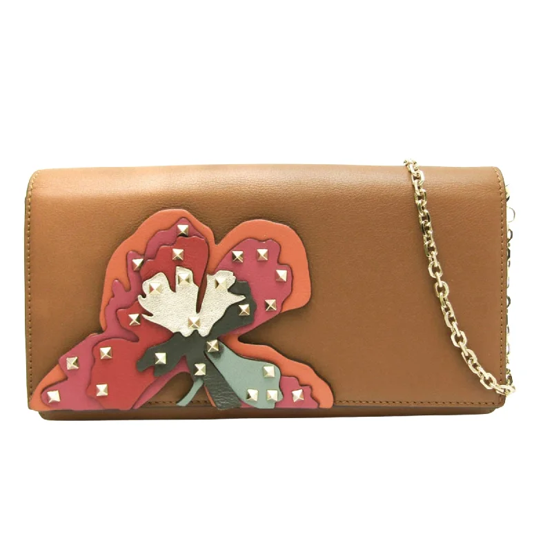 Women's leather money clip with embossed designValentino Garavani Leather Wallet (Pre-Owned) Women's leather money clip with embossed designValentino Garavani Leather Wallet (Pre-Owned)