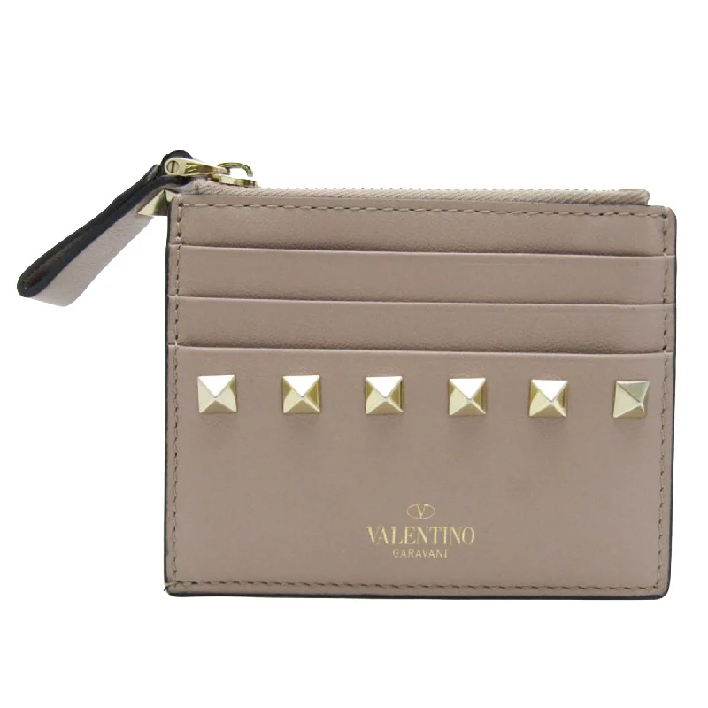 Women's money clip with a leather - wrapped metal coreValentino Garavani Rockstud Leather Wallet (Pre-Owned) Women's money clip with a leather - wrapped metal coreValentino Garavani Rockstud Leather Wallet (Pre-Owned)