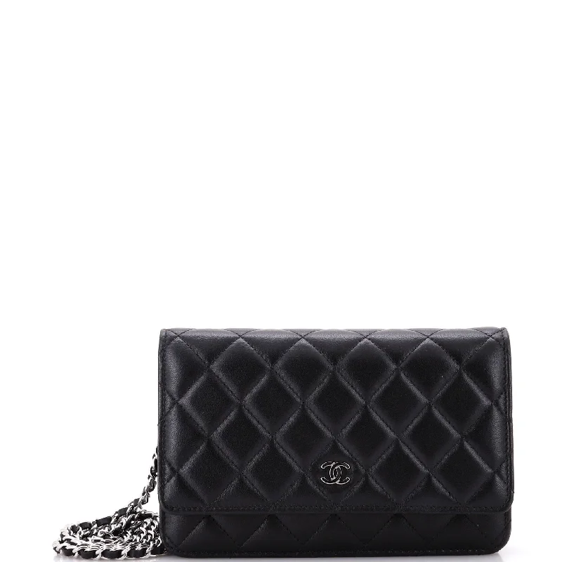 Women's money clip for eco - conscious consumers​Wallet on Chain Quilted Lambskin
