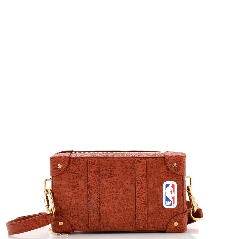 Women's money clip with a floral patternx NBA Soft Trunk Wearable Wallet Monogram Embossed Leather Women's money clip with a floral patternx NBA Soft Trunk Wearable Wallet Monogram Embossed Leather