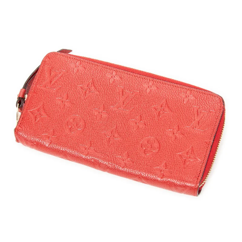 Women's money clip with a detachable charm​Zippy Wallet