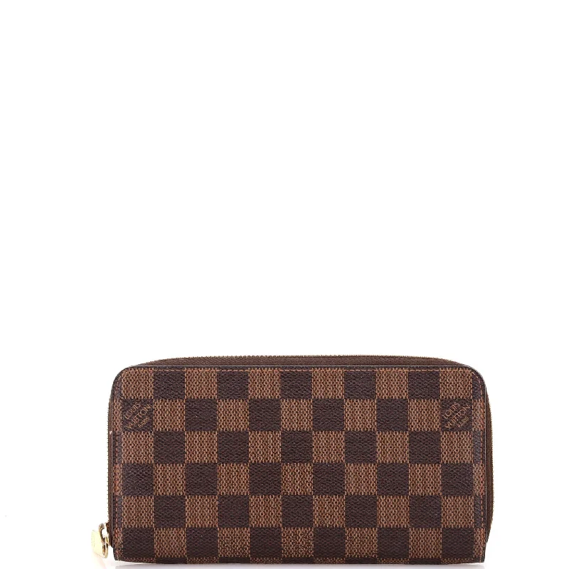 Women's money clip with a detachable charm​Zippy Wallet Damier Vertical