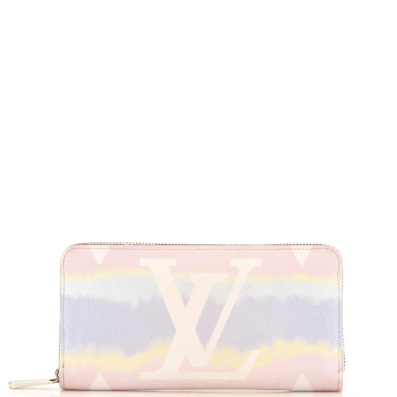 Women's money clip with a faux fur trimZippy Wallet Limited Edition Escale Monogram Giant Women's money clip with a faux fur trimZippy Wallet Limited Edition Escale Monogram Giant