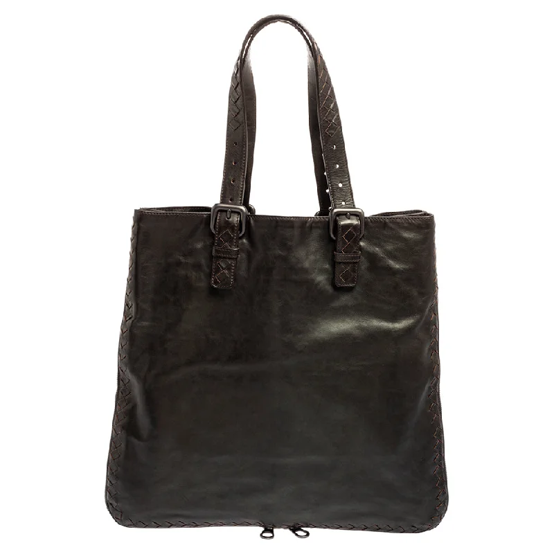 Tote Bag with RFID - Blocking Pocket in Black for Protecting Your Cards and InformationBottega Veneta Dark Intrecciato Trim Leather Expandable Tote Tote Bag with RFID - Blocking Pocket in Black for Protecting Your Cards and InformationBottega Veneta Dark Intrecciato Trim Leather Expandable Tote