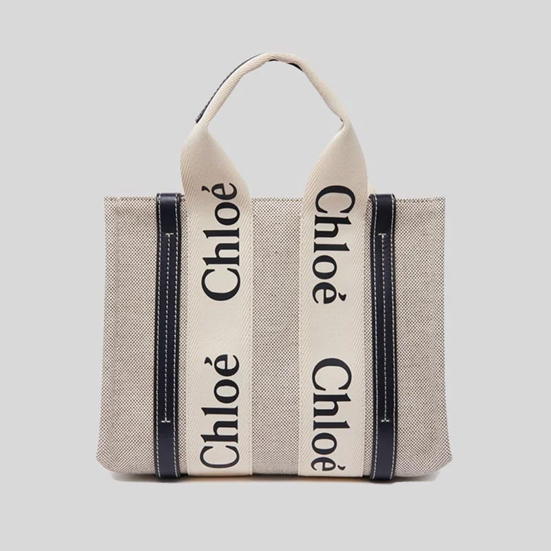 Women's Tote Bag with Zipper Closure in Red for Secure StorageCHLOE Small Woody Tote Bag White Blue CHC22AS397I2691J Women's Tote Bag with Zipper Closure in Red for Secure StorageCHLOE Small Woody Tote Bag White Blue CHC22AS397I2691J