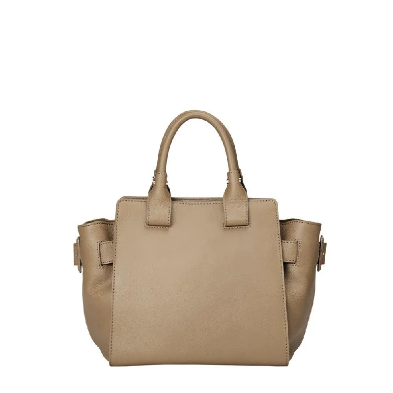 Embroidered Tote Bag in Beige with Floral Motifs for a Boho - Chic VibeEditor Bloom Tote Embroidered Tote Bag in Beige with Floral Motifs for a Boho - Chic VibeEditor Bloom Tote