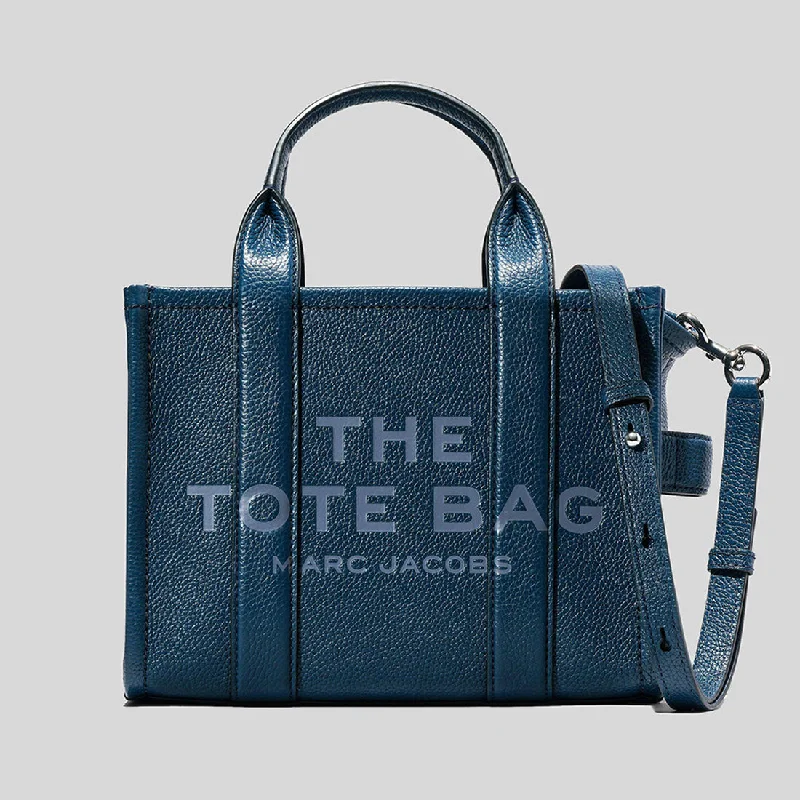 Women's Tote Bag with Zipper Closure in Red for Secure StorageMARC JACOBS The Leather Small Tote Bag Traveler Tote Blue Sea H009L01SP21 Women's Tote Bag with Zipper Closure in Red for Secure StorageMARC JACOBS The Leather Small Tote Bag Traveler Tote Blue Sea H009L01SP21
