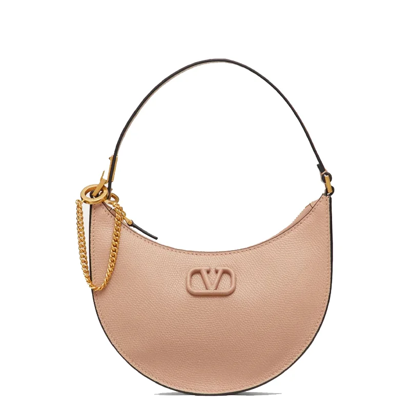 Quilted Tote Bag in Cream with Silver Hardware for a Classic and Sophisticated StyleMini Vlogo Hobo Bag, Rose Quilted Tote Bag in Cream with Silver Hardware for a Classic and Sophisticated StyleMini Vlogo Hobo Bag, Rose