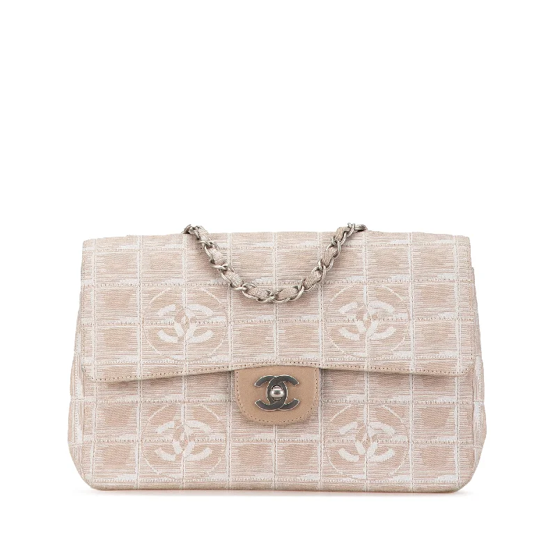 Metallic Shoulder Bag in Gold for Special OccasionsBeige Chanel Medium New Travel Line Single Flap Shoulder Bag Metallic Shoulder Bag in Gold for Special OccasionsBeige Chanel Medium New Travel Line Single Flap Shoulder Bag