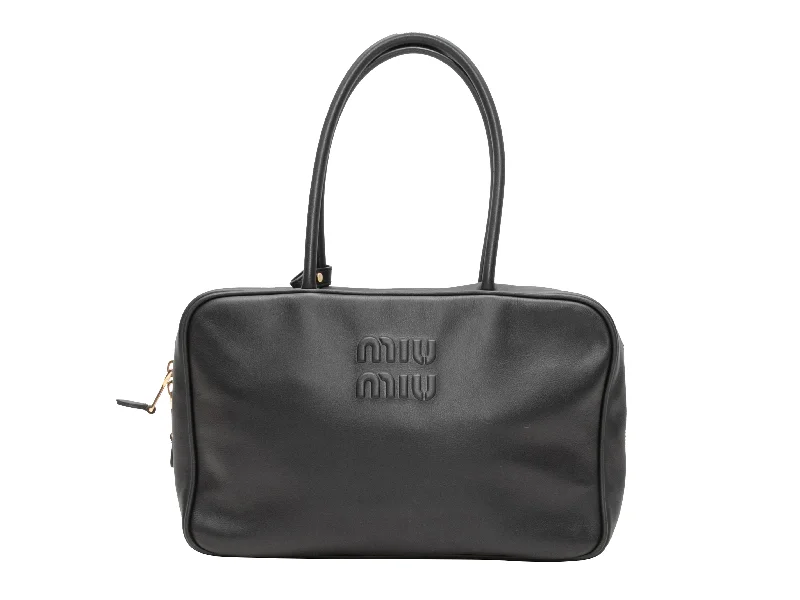 Crossbody Shoulder Bag in Black Leather with Gold Hardware for Night OutsBlack Miu Miu Beau Shoulder Bag Crossbody Shoulder Bag in Black Leather with Gold Hardware for Night OutsBlack Miu Miu Beau Shoulder Bag
