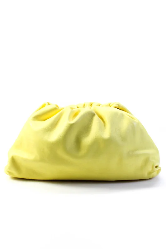 Shoulder Bag with Geometric Pattern in Multicolor for a Contemporary StyleBottega Veneta Womens The Pouch Hinged Leather Clutch Handbag Light Yellow Shoulder Bag with Geometric Pattern in Multicolor for a Contemporary StyleBottega Veneta Womens The Pouch Hinged Leather Clutch Handbag Light Yellow