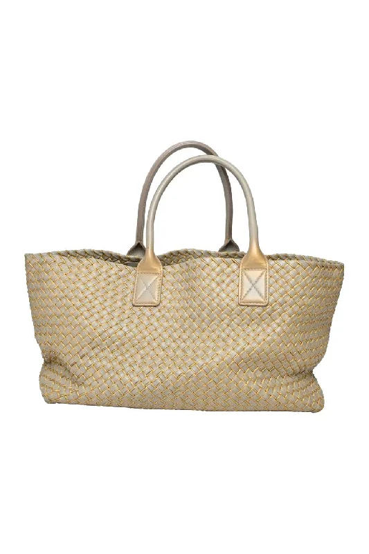 Shoulder Bag with Chain Strap in Silver for a Trendy Appearance[WB5217] Bottega Veneta | Shoulder Bag