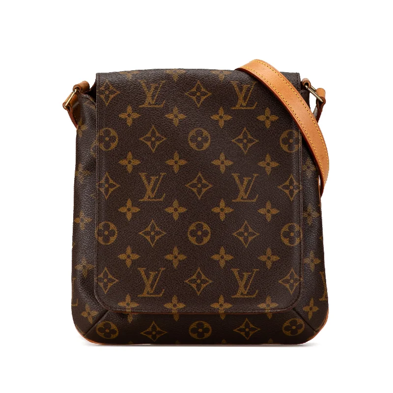 Shoulder Bag with Chain Strap in Silver for a Trendy AppearanceBrown Louis Vuitton Monogram Musette Salsa Short Strap Shoulder Bag Shoulder Bag with Chain Strap in Silver for a Trendy AppearanceBrown Louis Vuitton Monogram Musette Salsa Short Strap Shoulder Bag