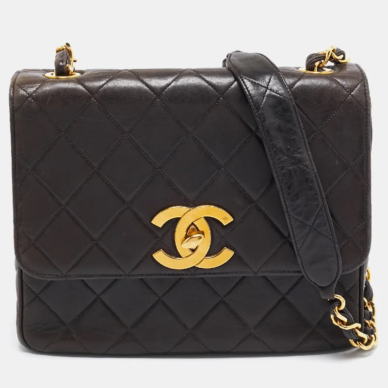 Crossbody Shoulder Bag in Black Leather with Gold Hardware for Night OutsChanel Black Quilted Leather Cc Square Flap Chain Bag Crossbody Shoulder Bag in Black Leather with Gold Hardware for Night OutsChanel Black Quilted Leather Cc Square Flap Chain Bag