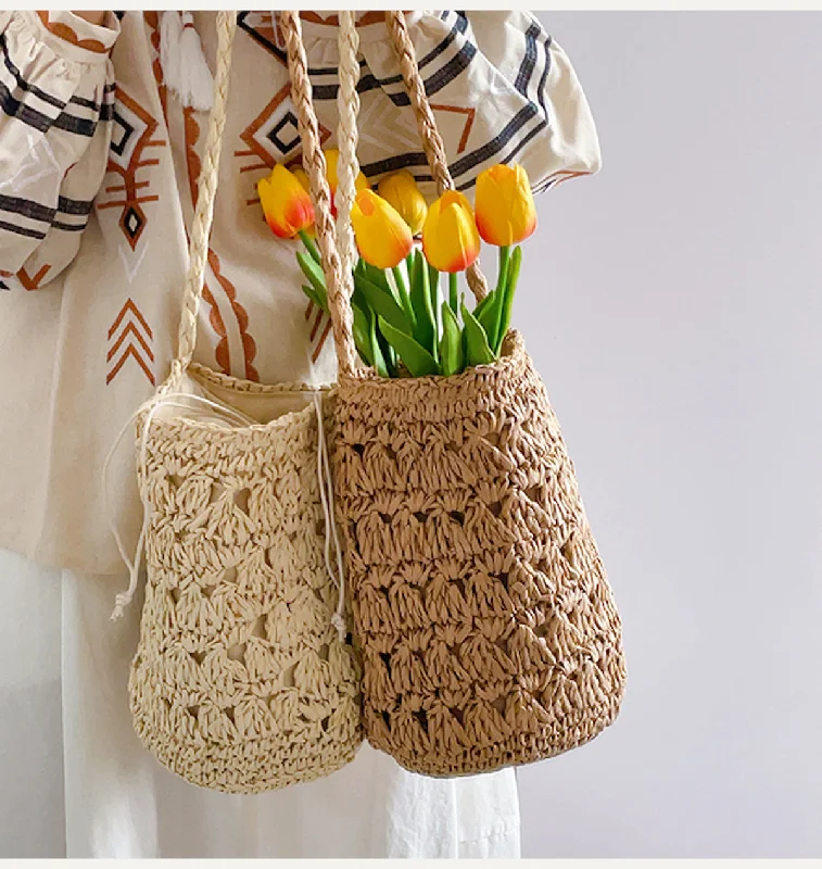 Women's Waterproof Nylon Shoulder Bag in Green for HikingElena Handbags Patterned Straw Shoulder Bucket Bag Women's Waterproof Nylon Shoulder Bag in Green for HikingElena Handbags Patterned Straw Shoulder Bucket Bag