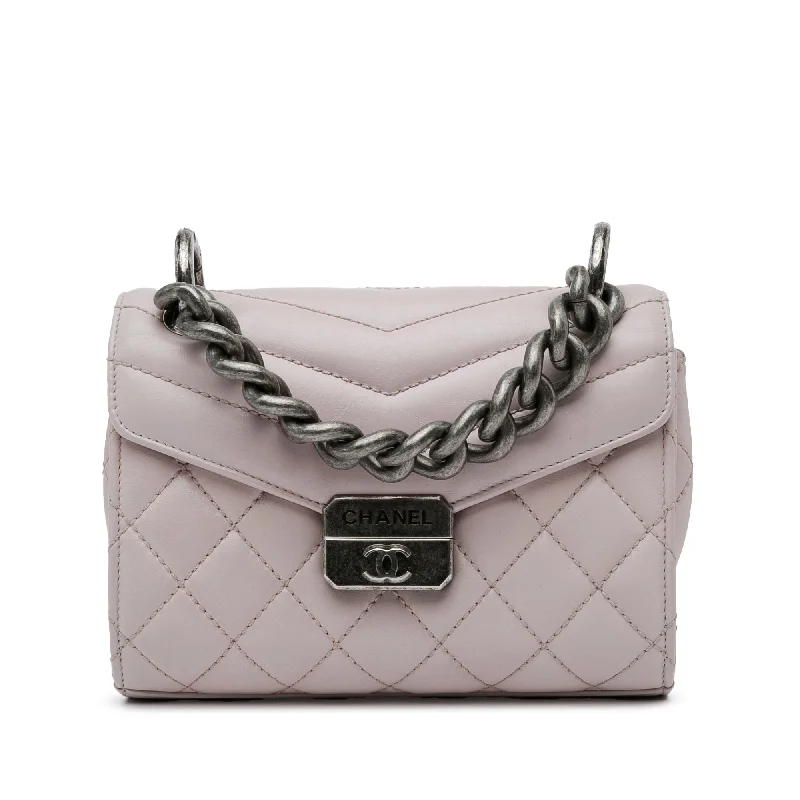 Pvc Shoulder Bag in Clear with Glitter for a Fun and Modern LookGray Chanel Mini Mad About Quilting Flap Bag Satchel Pvc Shoulder Bag in Clear with Glitter for a Fun and Modern LookGray Chanel Mini Mad About Quilting Flap Bag Satchel
