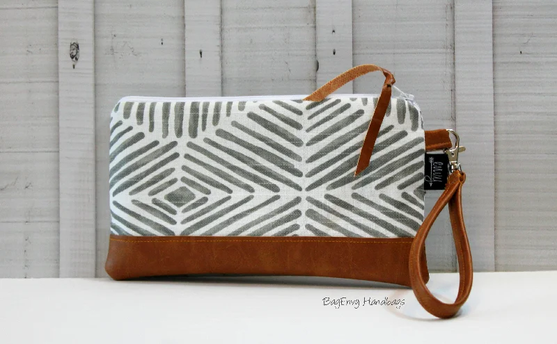 Women's Small Beaded Clutch in Silver for New Year's Eve PartyGrey Heni Aztec Tile with Vegan Leather - Zippered Wristlet Clutch / Bridesmaid Gift- Accessory Make Up Bag - Women's Small Beaded Clutch in Silver for New Year's Eve PartyGrey Heni Aztec Tile with Vegan Leather - Zippered Wristlet Clutch / Bridesmaid Gift- Accessory Make Up Bag -