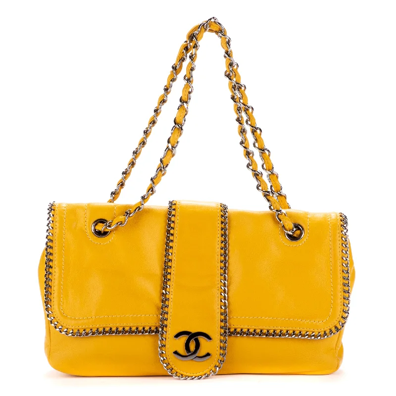 Women's Shoulder Bag with Zippered Pockets in Orange for SafetyMadison  Chain me