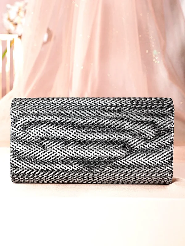 Quilted Leather Evening Bag in Gray for Sophisticated EventsRubans Urban Elegance Handcrafted Grey Textured Clutch Quilted Leather Evening Bag in Gray for Sophisticated EventsRubans Urban Elegance Handcrafted Grey Textured Clutch