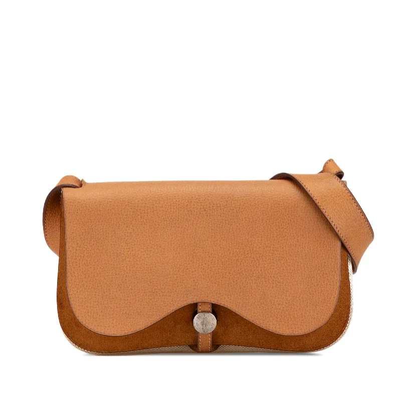 Women's Shoulder Bag with Fringe Details in Brown for a Bohemian StyleTan Hermès Vache Liege Toile Sac Colorado PM Shoulder Bag Women's Shoulder Bag with Fringe Details in Brown for a Bohemian StyleTan Hermès Vache Liege Toile Sac Colorado PM Shoulder Bag