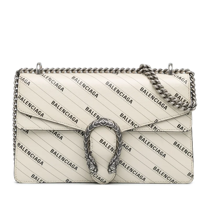Women's Shoulder Bag with Fringe Details in Brown for a Bohemian StyleWhite Gucci The Hacker Project Small Leather Dionysus Shoulder Bag Women's Shoulder Bag with Fringe Details in Brown for a Bohemian StyleWhite Gucci The Hacker Project Small Leather Dionysus Shoulder Bag