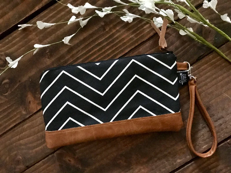 Women's Glittery Clutch in Blue for Disco - Themed EventsBlack Skinny Chevron with Vegan Leather - Zippered Wristlet Clutch / Bridesmaid Gift- Accessory Make Up Bag - Women's Glittery Clutch in Blue for Disco - Themed EventsBlack Skinny Chevron with Vegan Leather - Zippered Wristlet Clutch / Bridesmaid Gift- Accessory Make Up Bag -