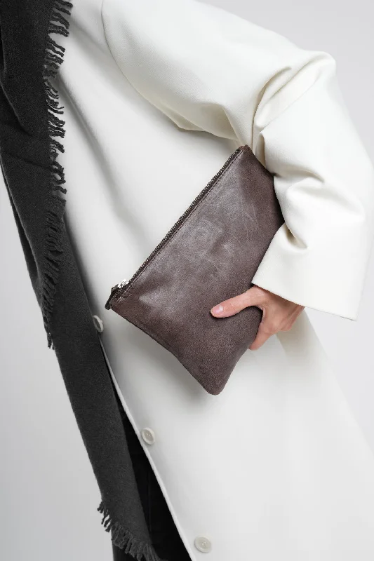 Women's Monogrammed Leather Clutch in Tan for Personalized StyleBo Make Up Vit Bag - brown Women's Monogrammed Leather Clutch in Tan for Personalized StyleBo Make Up Vit Bag - brown