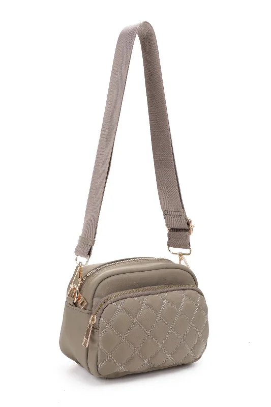 Hand - painted Canvas Crossbody Bag in Yellow for a Unique and Artistic LookDJ25764N-6 Angela Quilted Crossbody Bag
