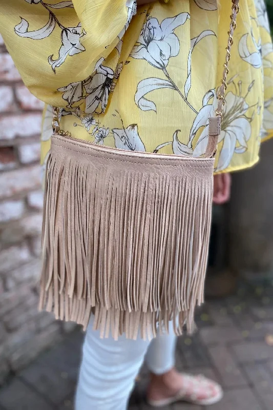 Straw Crossbody Bag in Natural Color for Beach Vacations and Summer DaysE031 Samantha Fringe Crossbody Bag