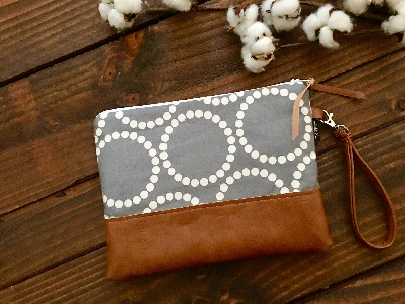 Women's Faux Fur Clutch in White for Winter BallsGrab N Go Wristlet Clutch - Grey Pearl Bracelet with Vegan Leather Women's Faux Fur Clutch in White for Winter BallsGrab N Go Wristlet Clutch - Grey Pearl Bracelet with Vegan Leather