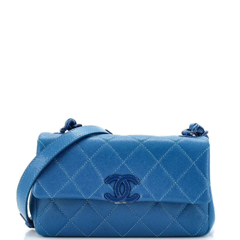 Quilted Leather Crossbody Bag in Cream for a Classic and Elegant AppearanceMy Everything Flap Bag Quilted Caviar Small Quilted Leather Crossbody Bag in Cream for a Classic and Elegant AppearanceMy Everything Flap Bag Quilted Caviar Small