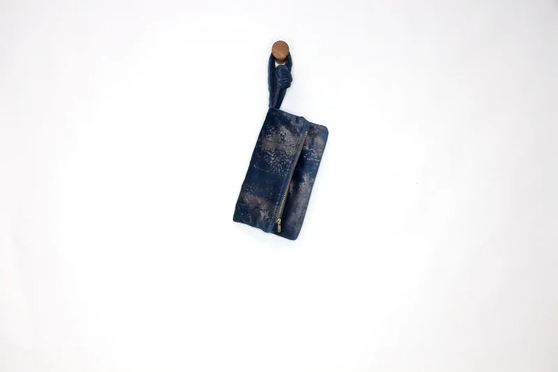 Women's Lizard - Print Clutch in Brown for a Chic LookMidnight Clutch
