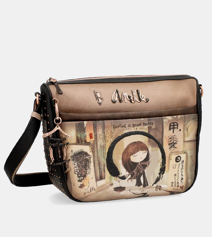 Women's Crossbody Bag with Chain Strap in Gold for a Glamorous TouchShōen large shoulder bag with pockets